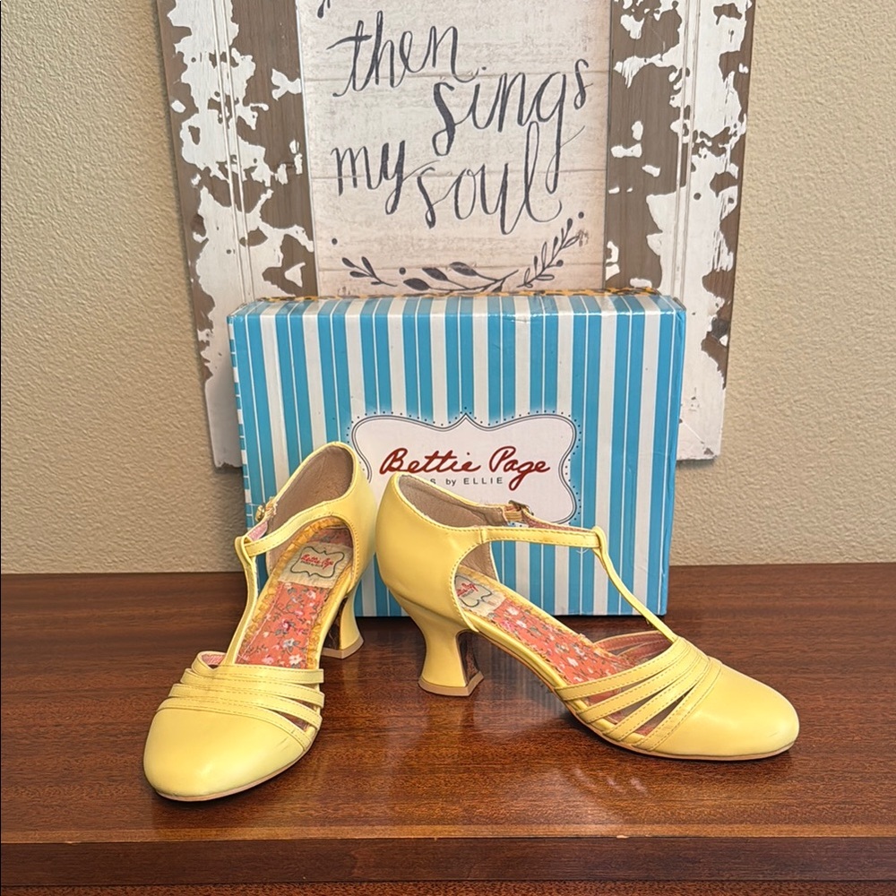 Bettie Page Yellow Heels with Bold Style